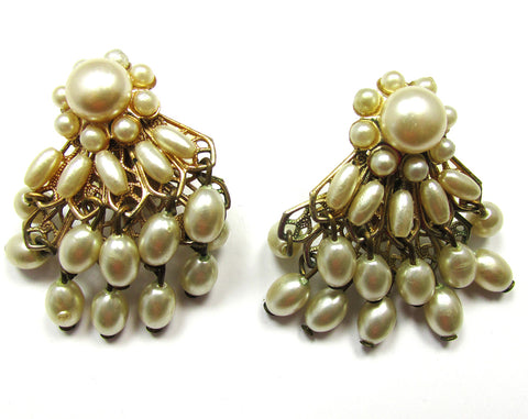 Vintage Mid-Century 1950s Fun Dangle Pearl Floral Earrings - Front