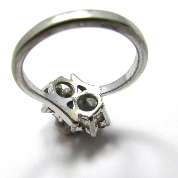 Vintage 1960s Dainty Contemporary Diamante Floral Fashion Ring - Back