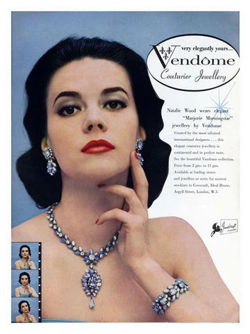 Jewellery expert