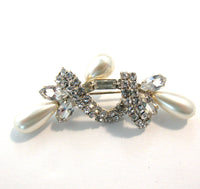 Gorgeous Vintage 1950s Sparkling Innovative Diamante and Pearl Bar Pin - Front - Thumbnail