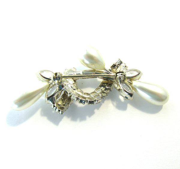 Gorgeous Vintage 1950s Sparkling Innovative Diamante and Pearl Bar Pin - Back