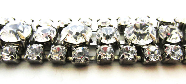 Vintage 1950s Mid-Century Sparkling Clear Rhinestone Link Bracelet - Close Up