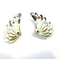 Kramer 1950s Vintage Designer Gold Toned Feathered Earrings - Front - Thumbnail