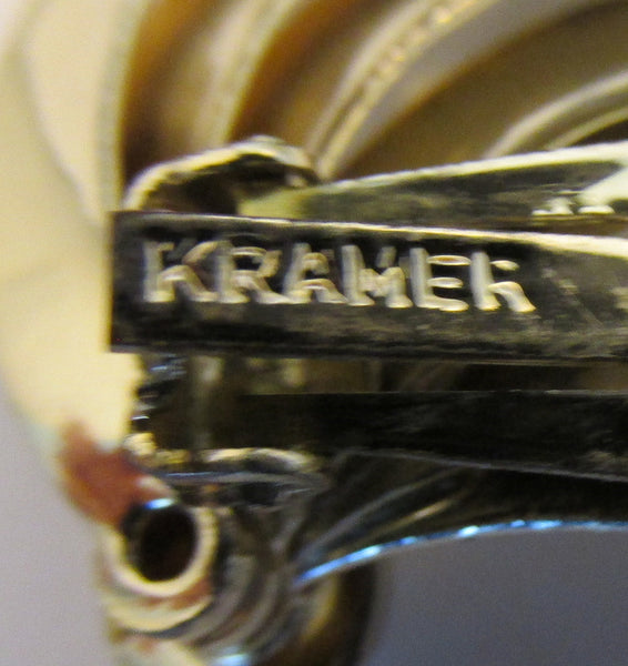 Kramer 1950s Vintage Designer Gold Toned Feathered Earrings - Signature