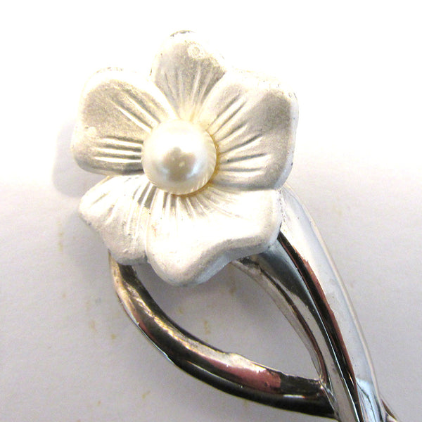 Graceful Vintage 1960s Mid-Century Silver and Pearl Floral Pin - Front