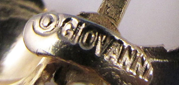 Signed Giovanni 1950s Dainty Gold Rose Pin and Earrings Set - Signature