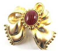 P.E.P. (Erwin Pearl) Vintage 1960s Designer Carnelian Scarab Bow Pin - Front - Thumbnail