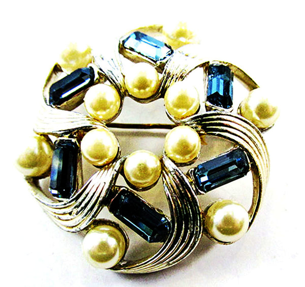 Lisner Vintage 1950s Designer Rhinestone and Pearl Swirl Pin - Close Up
