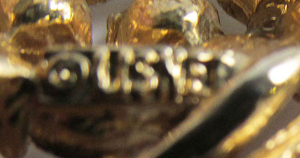 Vintage 1950s Lisner Clear Rhinestone and Gold Floral Pin - Signature