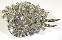 Pennino Vintage 1950s Clear Rhinestone Rhodium Plated Floral Pin - Front - Thumbnail