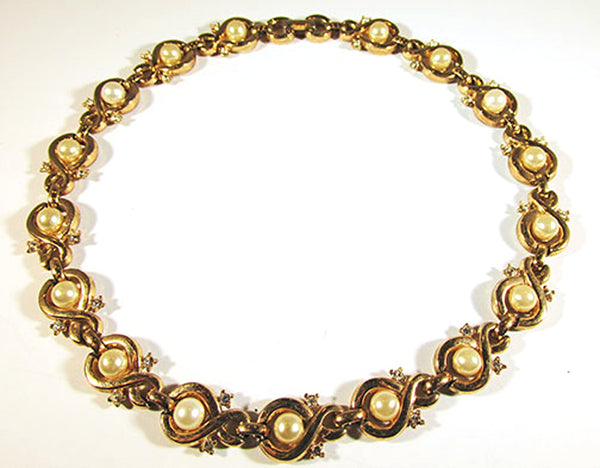 Vintage 1950s Trifari Pearl and Clear Rhinestone Link Necklace - Front