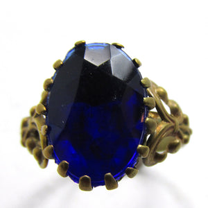 Vintage 1930s Czechoslovakia Diamante and Brass Fashion Ring - Front