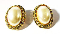 Vintage 1960s Retro Sophisticated Pearl Cabochon Clip-On Earrings - Front - Thumbnail