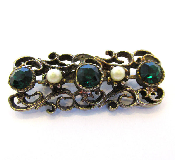 Charming Vintage 1960s Gold Tone Rhinestone and Pearl Bar Pin - Front