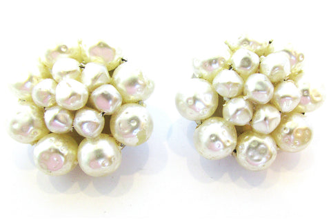 Distinctive Contemporary Style 1970s Clip-On Peal Floral Earrings - Front
