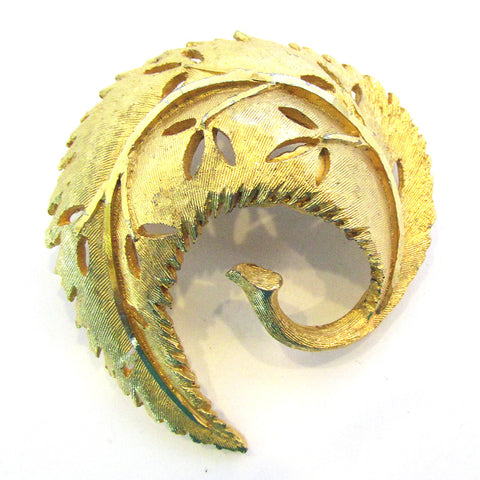 Signed BSK 1950s Vintage Designer Pierced Floral Design Pin - Front