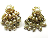 Vintage Mid-Century 1950s Fun Dangle Pearl Floral Earrings - Front - Thumbnail