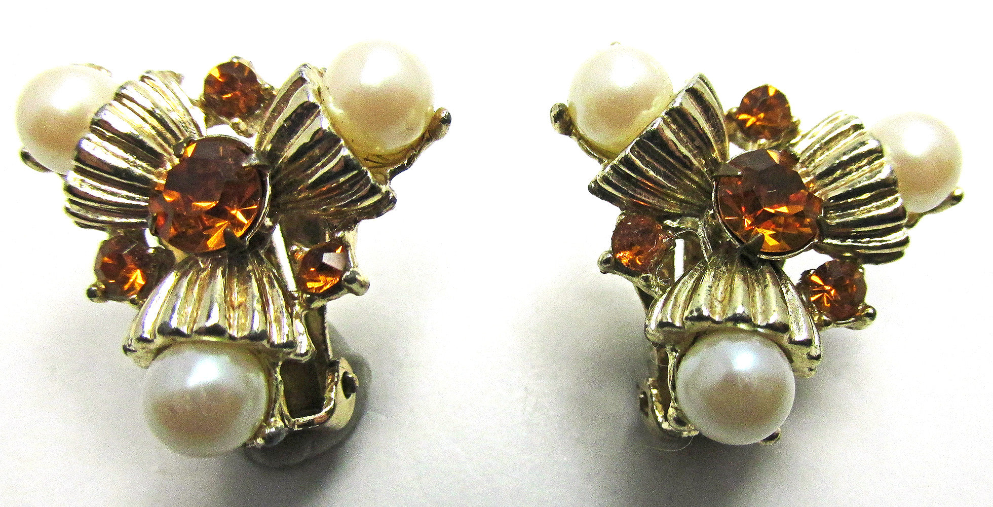 1950s Vintage Eye-Catching Diamante and Pearl Floral Earrings - Front