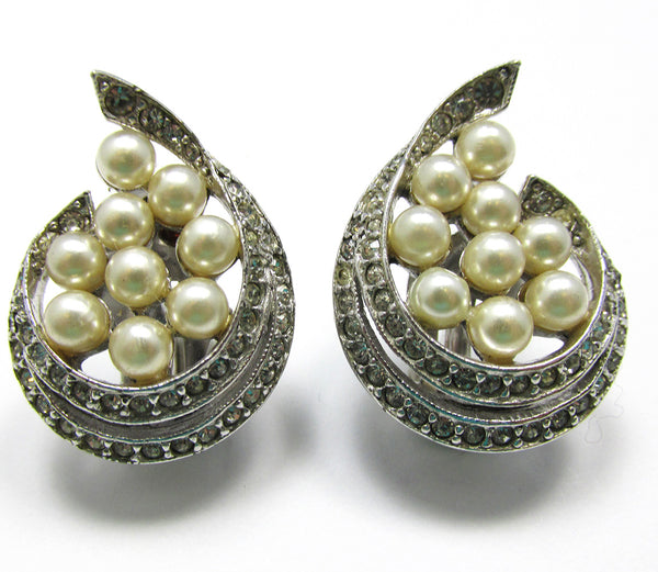 Jomaz 1950s Vintage Mid-Century Diamante and Pearl Earrings - Front
