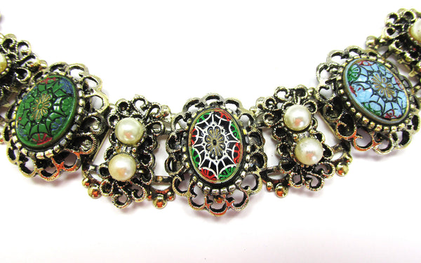 Dramatic 1950s Mid-Century Gothic Style Pearl and Cabochon Link Bracelet - Close Up