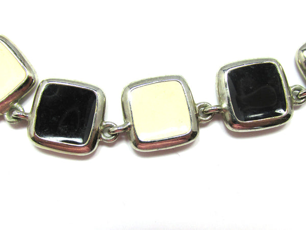 Versatile 1970s Green, Black, and Cream Enameled Reversible Bracelet - Reverse Side Close Up