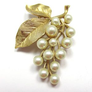 Vintage 1950s Mid-Century Signed Crown Trifari Pearl Grape Pin - Front