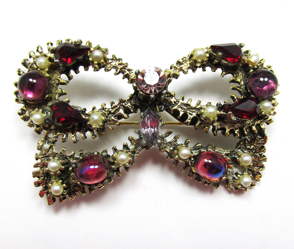 Vintage 1950s Mid-Century Unique Diamante and Pearl Bow Pin