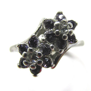 Vintage 1960s Dainty Contemporary Diamante Floral Fashion Ring - Front