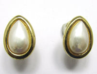 Elegant Vintage 1970s Contemporary Style Pearl Cabochon Earrings - Thumbnail
