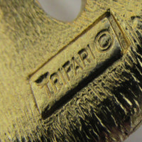 Signed 1950s Crown Trifari Mid-Century Flawless Floral Gold Pin - Signature - Thumbnail