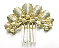 Vintage 1960s Mid-Century Contemporary Style Pearl and Gold Hair Comb - Front - Thumbnail