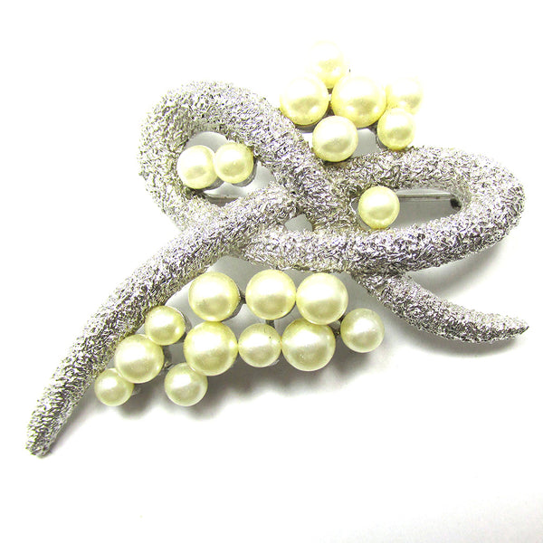 1950s Vintage Signed Mid-Century Crown Trifari Innovative Pearl Pin - Close Up