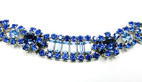 Opulent Vintage 1950s Mid-Century Blue Rhinestone Floral Bracelet - Cose Up - Thumbnail