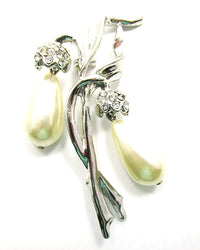 Vintage 1950s Timeless Mid-Century Rhinestone and Pearl Floral Pin - Front - Thumbnail