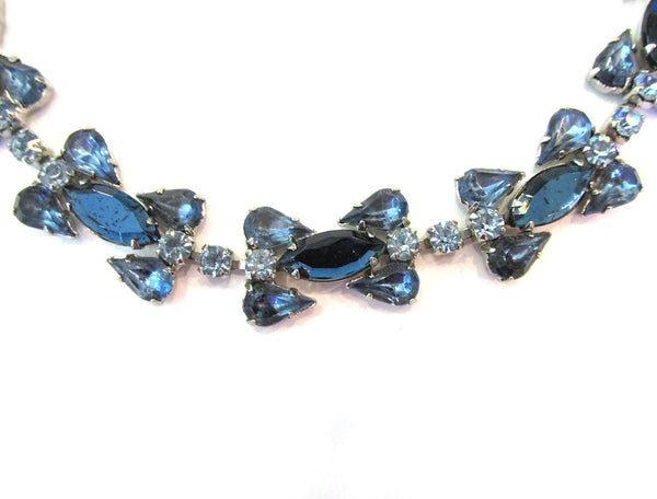 1940s Vintage Mid-Century Sapphire Diamante Link Bracelet - Close Up