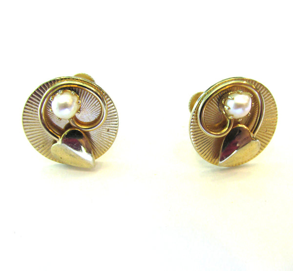 1950s Elegant Vintage Mid-Century Pearl and Leaf Button Earrings - Front