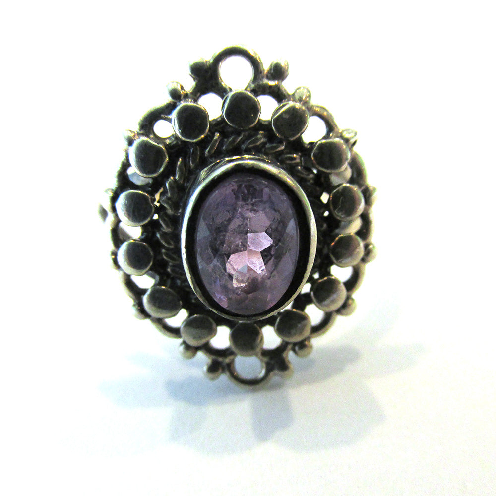 Contemporary Style Vintage 1960s Timeless Amethyst and Sterling Ring - Front
