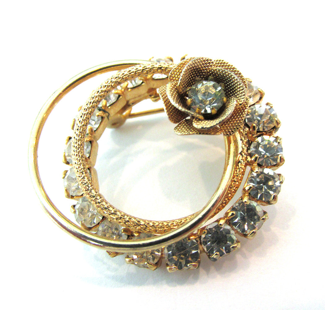 1950s Dainty Vintage Mid-Century Sparkling Diamante Floral Pin - Front