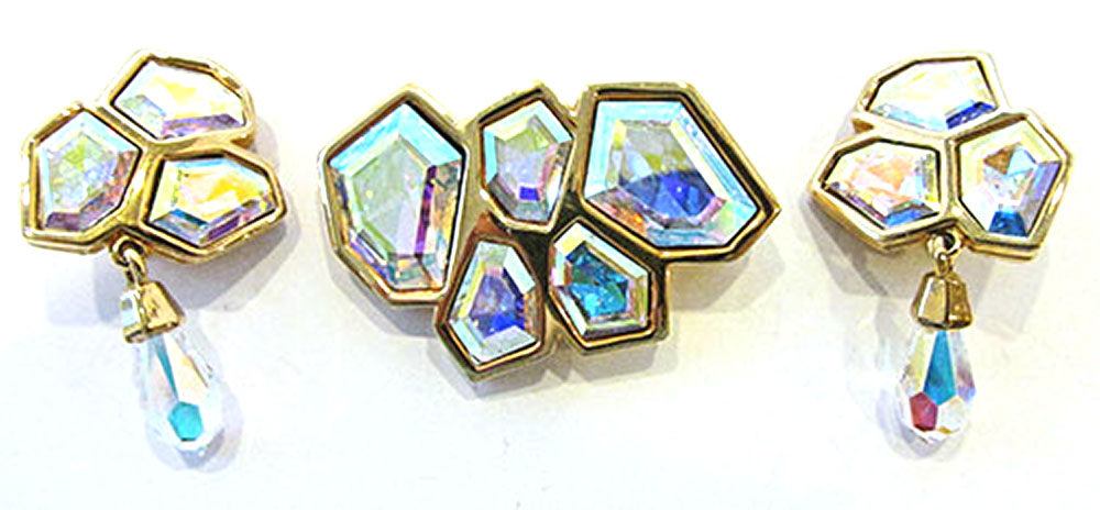 Swarovski Vintage Jewelry 1970s Avant-Garde Diamante Pin and Earrings - Front