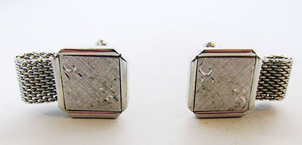 Men's 1950s Vintage Mid-Century Engraved Silver Mesh Wrap Cufflinks - Front