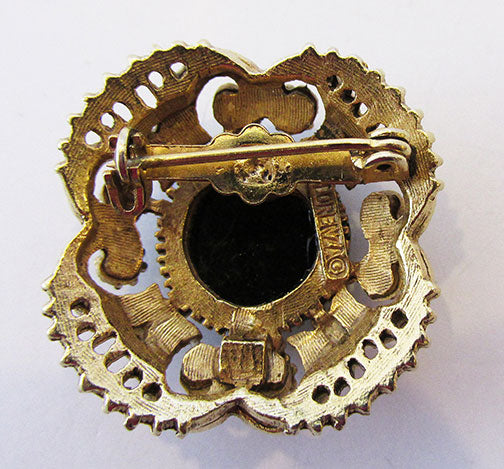 Amazing Florenza Vintage Mid Century Onyx Floral Pin