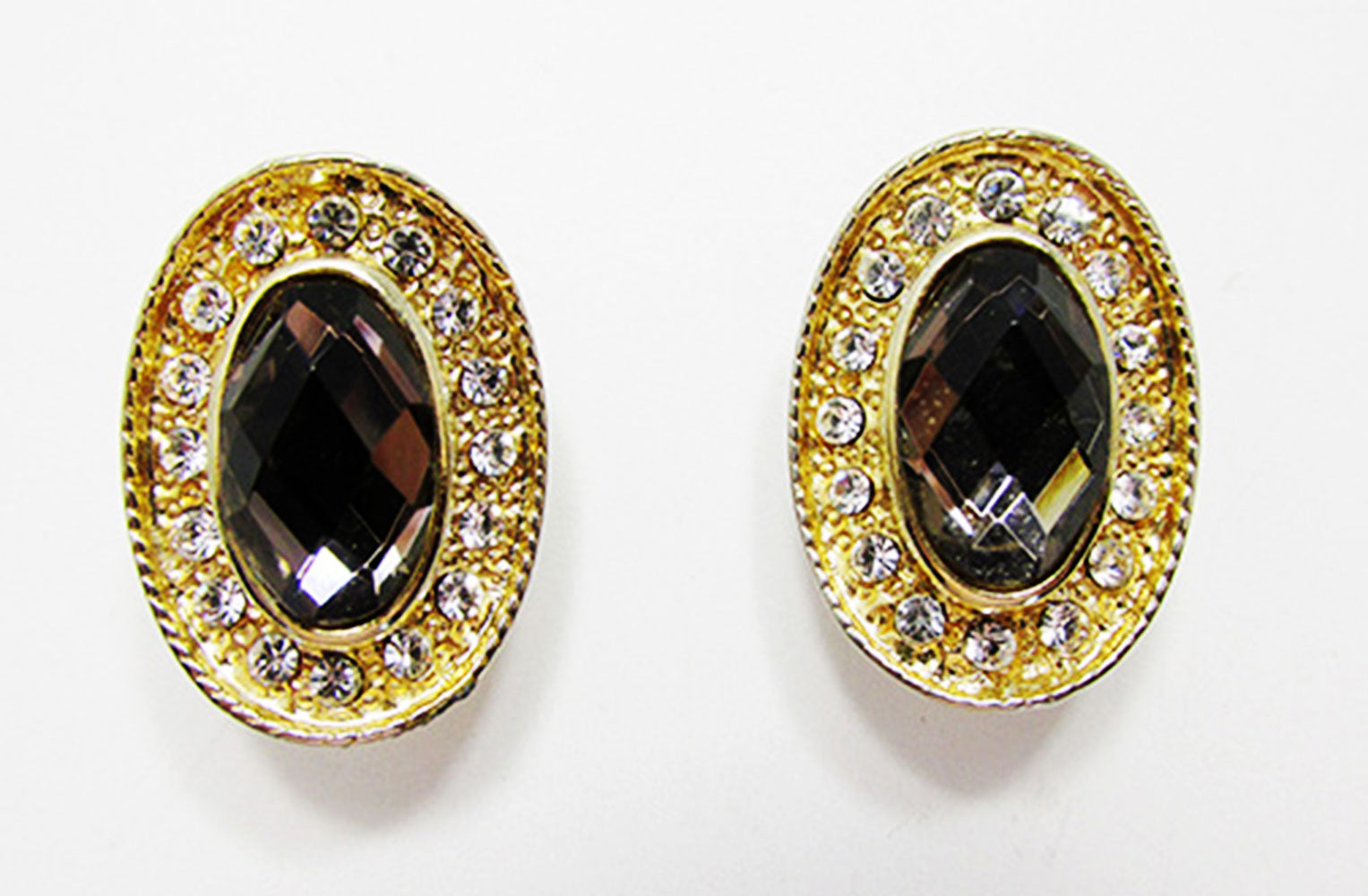Vintage 1970s Jewelry Contemporary Style Diamante Clip Earrings - Front