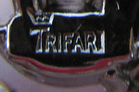 Crown Trifari Vintage Mid Century 1950s Dazzling Floral Circle Pin - Thumbnail