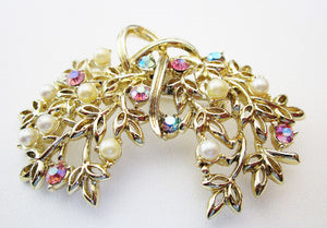 Gorgeous Coro 1960s Designer Diamante and Pearl Floral Bouquet Pin - Front