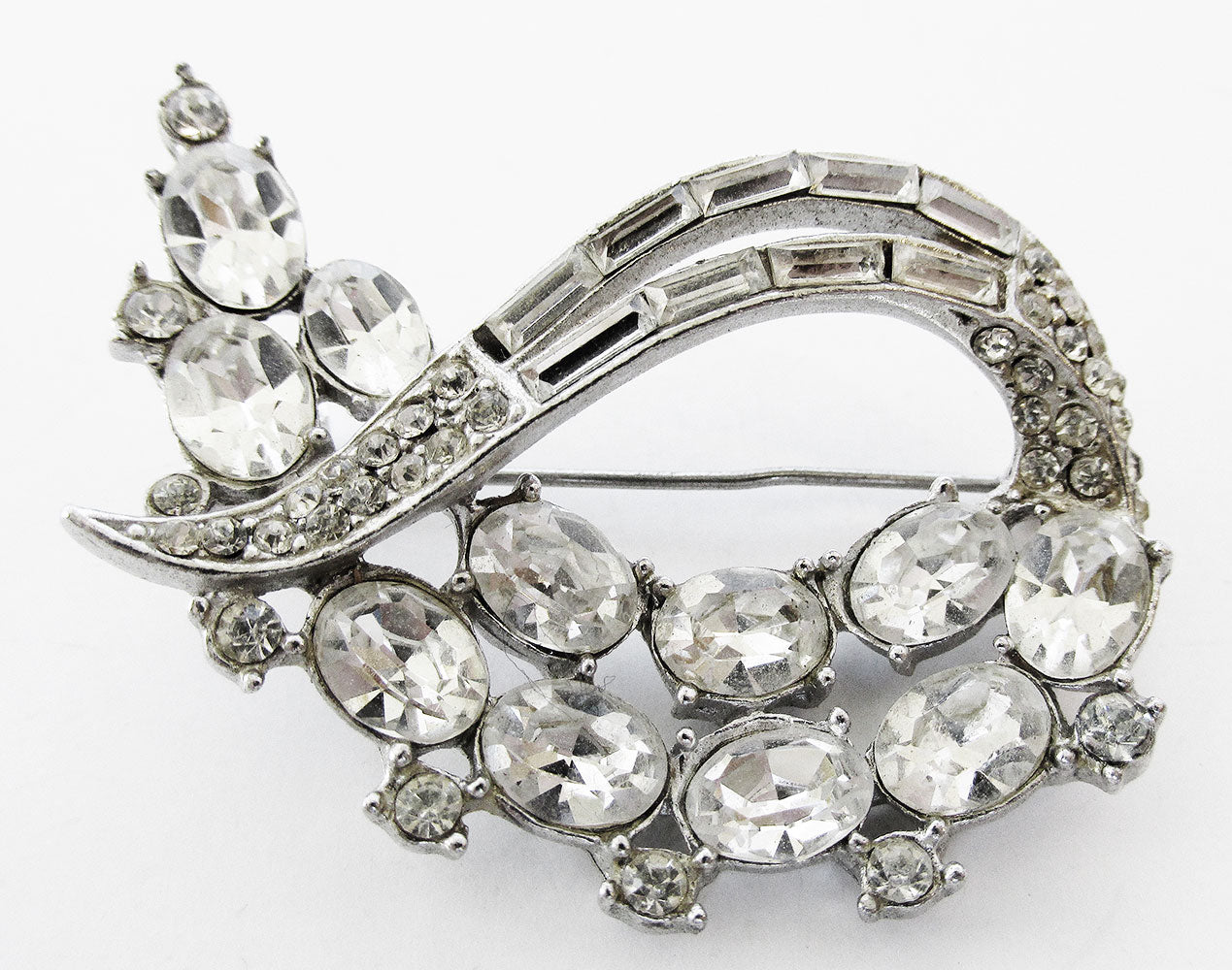 Dazzling Vintage 1950s Mid-Century Clear Diamante Pin - Front