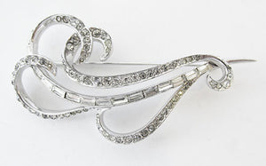 Boucher Vintage 1950s Minimalist Rhinestone Ribbon Pin