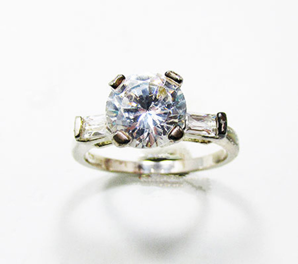 Vintage 1980s Cubic Zirconia and Sterling Solitaire Fashion Ring - Front