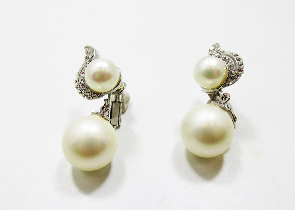 1970s Vintage Contemporary Style Diamante and Pearl Drop Earrings - Front
