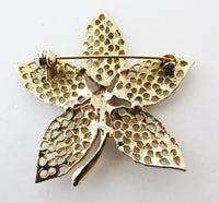 Vintage Stylish 1960s Mid-Century Gold Tone Filigree Floral Pin - Back - Thumbnail