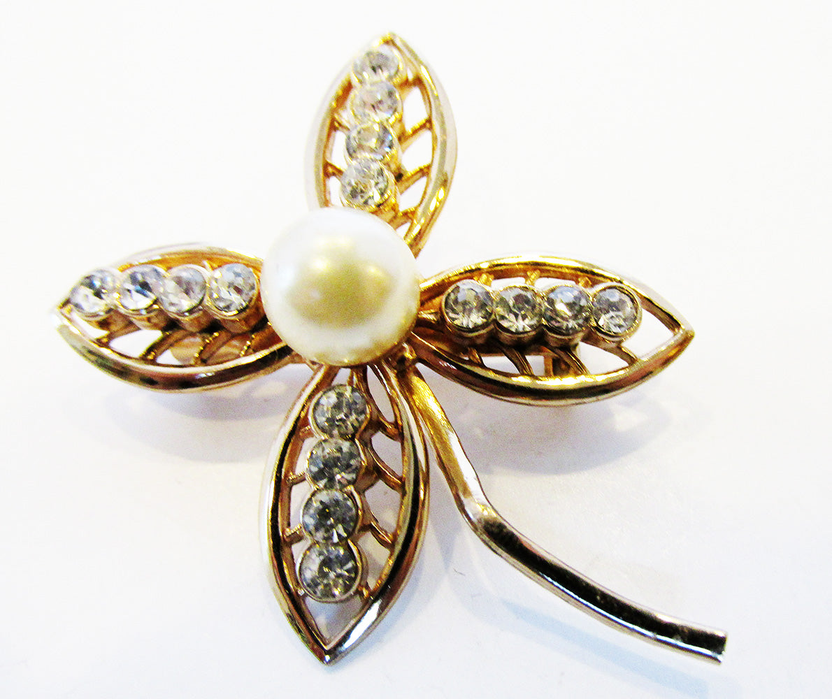 Coro Vintage 1950s Designer Mid-Century Diamante and Pearl Floral Pin - Front